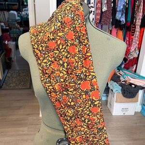 LuLaRoe Orange Floral TC Leggings